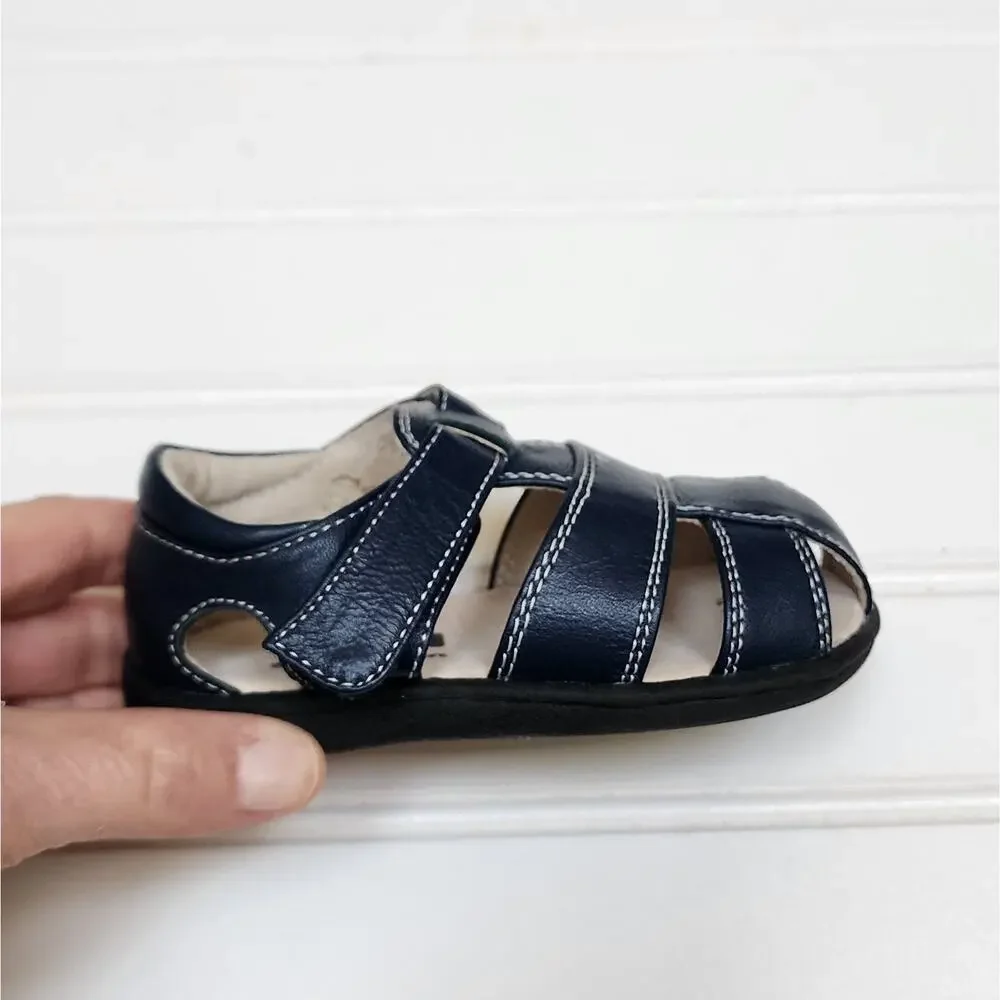 See Kai Run Navy Fisherman Sandals Size 5 Toddler
